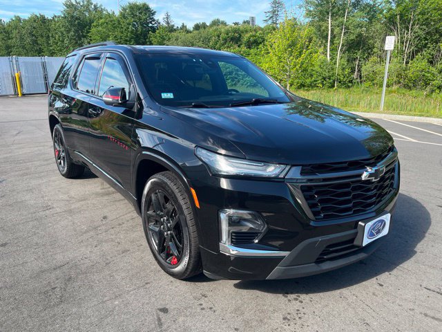 Used 2023 Chevrolet Traverse Premier AWD/4WD image 7