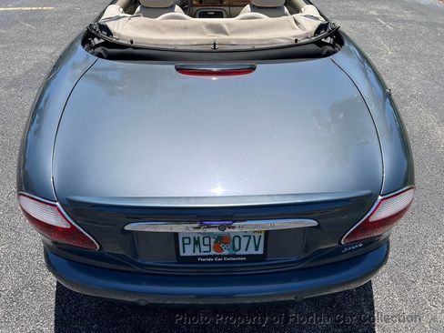 Used 2001 Jaguar XKR Convertible RWD image 21