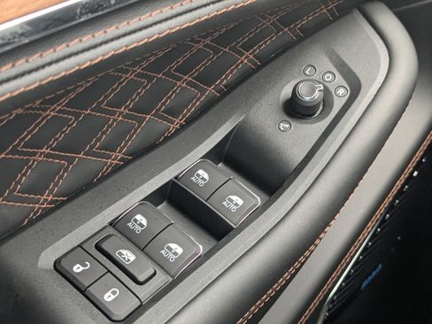 New 2026 Jeep Grand Cherokee L Summit AWD/4WD image 23