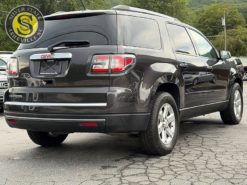 Used 2016 GMC Acadia SLE FWD image 6