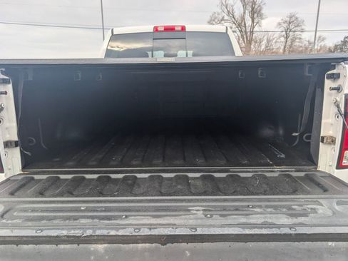 Used 2017 RAM 1500 Big Horn image 27