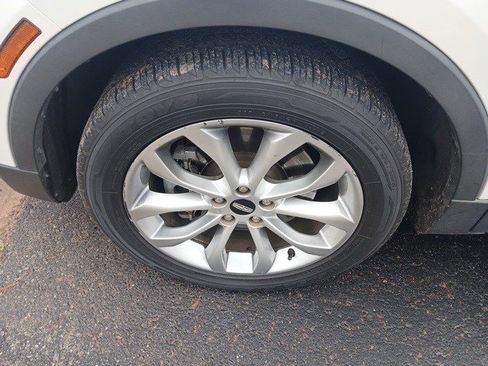 Used 2015 Lincoln MKC FWD w/ Equipment Group 101A Select image 5