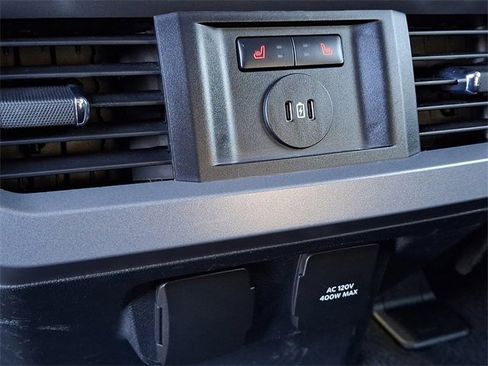 Certified 2023 Ford F250 Lariat w/ Lariat Ultimate Package image 11