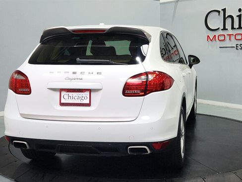 Used 2014 Porsche Cayenne Platinum Edition AWD/4WD image 11