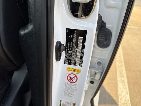 Used 2017 Lexus NX 200t F Sport image 5