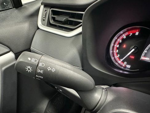 Used 2025 Toyota RAV4 XLE image 21