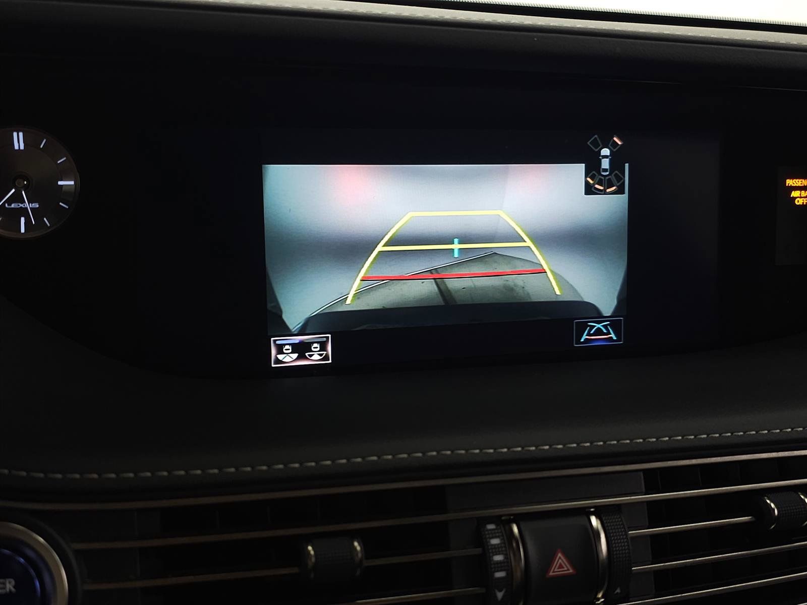 Used 2019 Lexus LS 500h AWD w/ Accessory Package (Z1) image 28