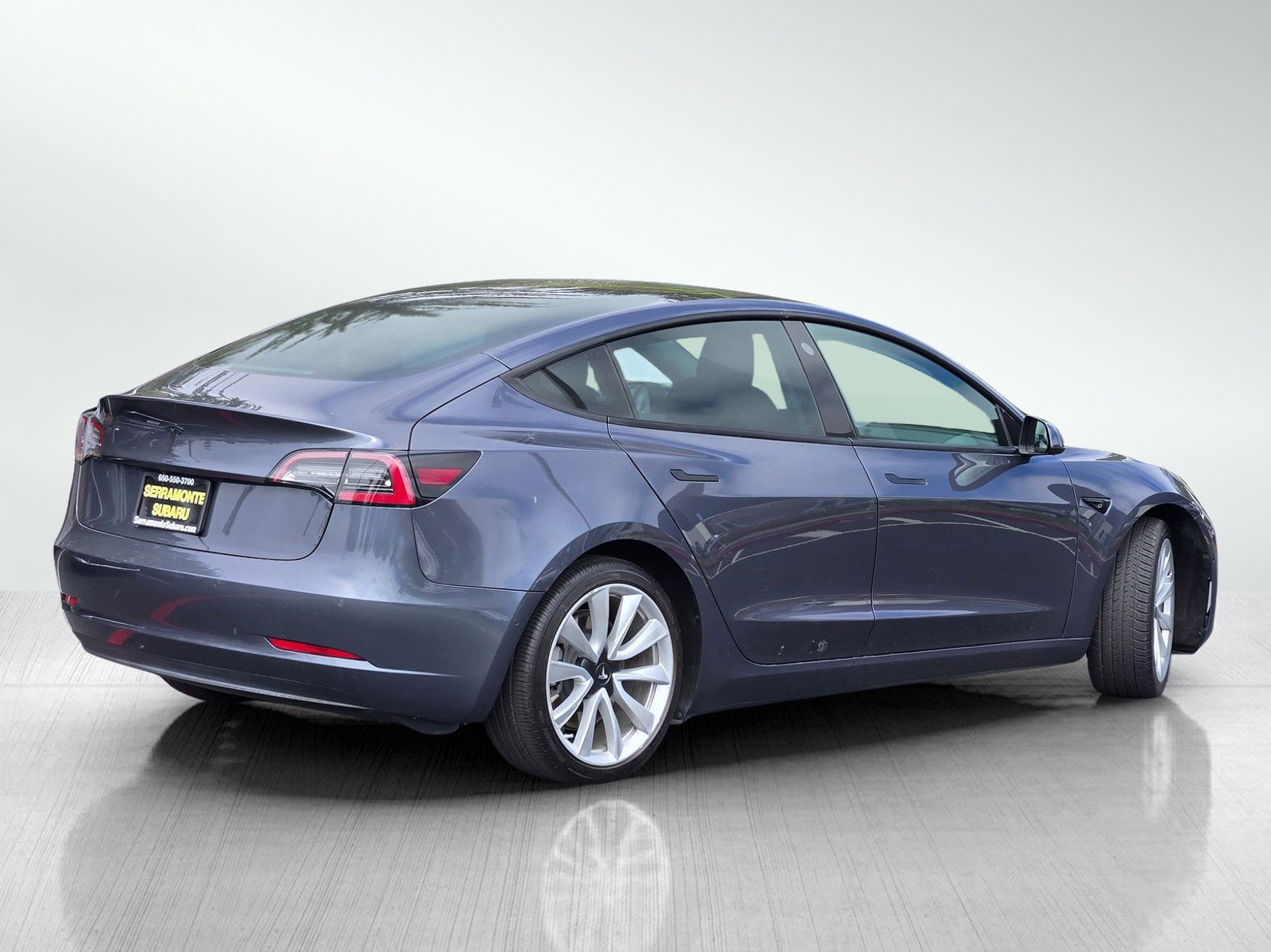 Used 2022 Tesla Model 3 RWD image 4