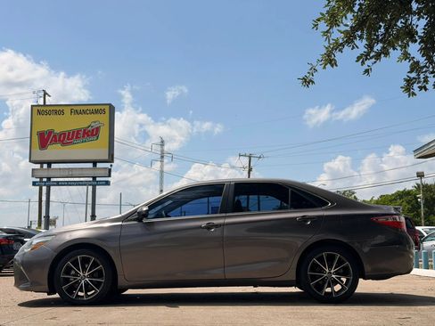 Used 2015 Toyota Camry XSE FWD image 5