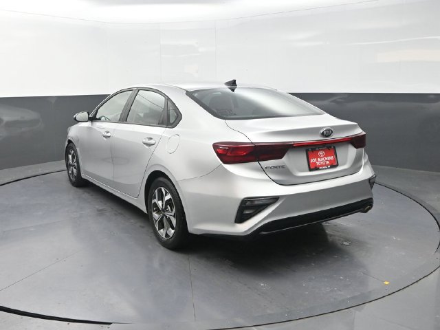 Used 2021 Kia Forte LXS FWD image 6