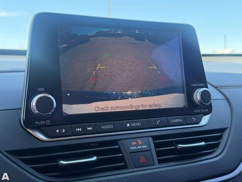 Used 2020 Nissan Altima 2.5 SR image 21