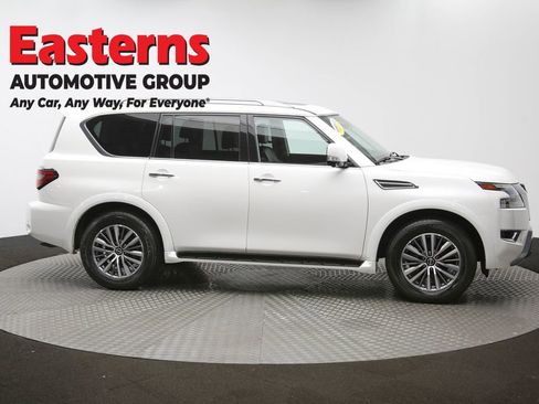 Used 2023 Nissan Armada SL w/ Captain's Chairs Package image 51