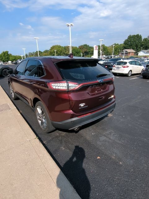 Used 2017 Ford Edge Titanium w/ Equipment Group 301A AWD/4WD image 2