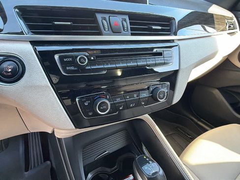 Used 2018 BMW X1 xDrive28i w/ Convenience Package AWD/4WD image 13
