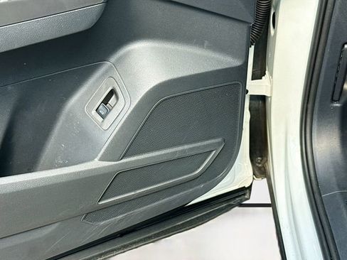 Used 2023 Volkswagen Atlas Cross Sport SEL R-Line image 19