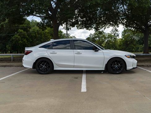 Used 2026 Honda Civic Sport image 10