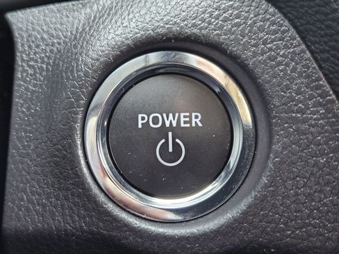 Used 2024 Toyota RAV4 XLE Premium image 20