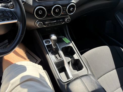 Used 2021 Nissan Sentra SV image 31