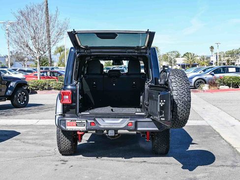 New 2026 Jeep Wrangler Unlimited Rubicon w/ Safety Group image 8