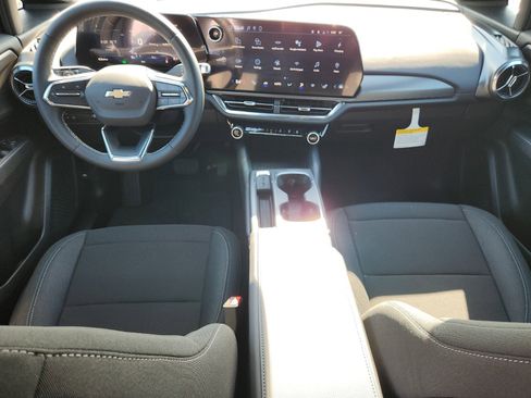 New 2026 Chevrolet Equinox EV LT image 8