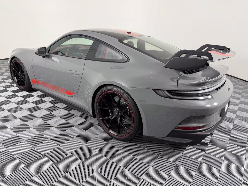 Certified 2022 Porsche 911 GT3 RWD image 3