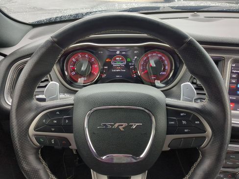 Used 2018 Dodge Challenger SRT Hellcat image 14