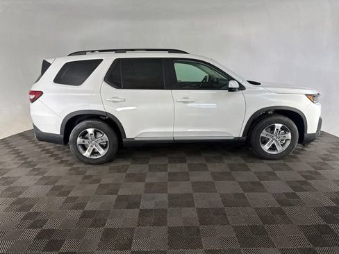 Used 2026 Honda Pilot EX-L image 4