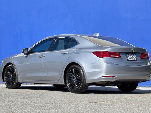 Certified 2018 Acura TLX FWD image 5