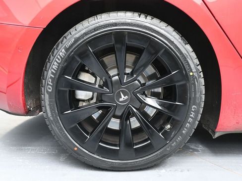 Used 2022 Tesla Model 3 Standard Range image 12