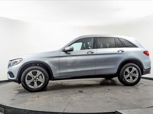 Used 2018 Mercedes-Benz GLC 300 image 3