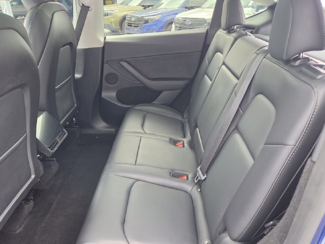 Used 2023 Tesla Model Y Performance AWD/4WD image 22