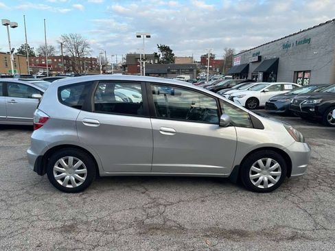 Used 2012 Honda Fit image 4