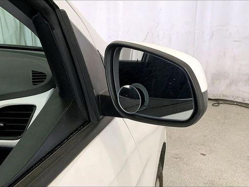 Used 2016 Chevrolet Spark LT image 11