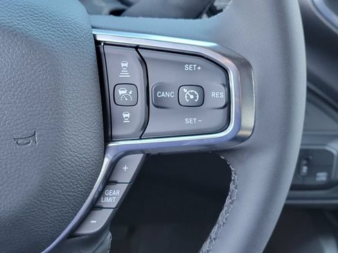 New 2026 RAM 2500 Laramie AWD/4WD image 6