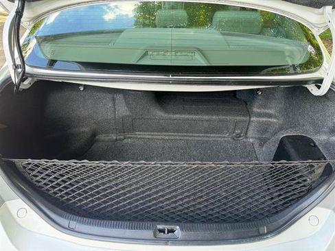 Used 2011 Toyota Camry Hybrid FWD image 14