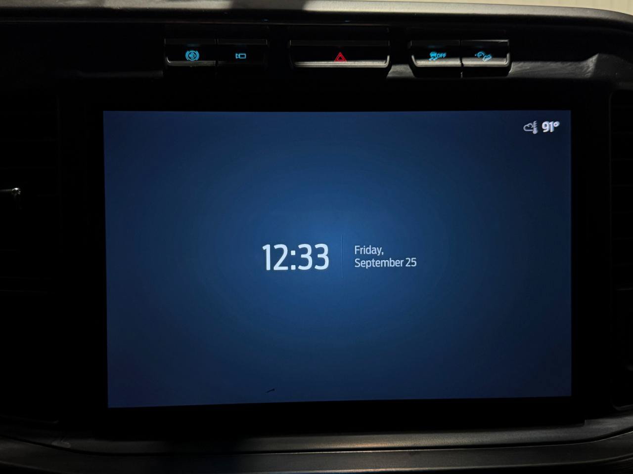 Used 2024 Ford F350 Lariat w/ FX4 Off-Road Package AWD/4WD image 21