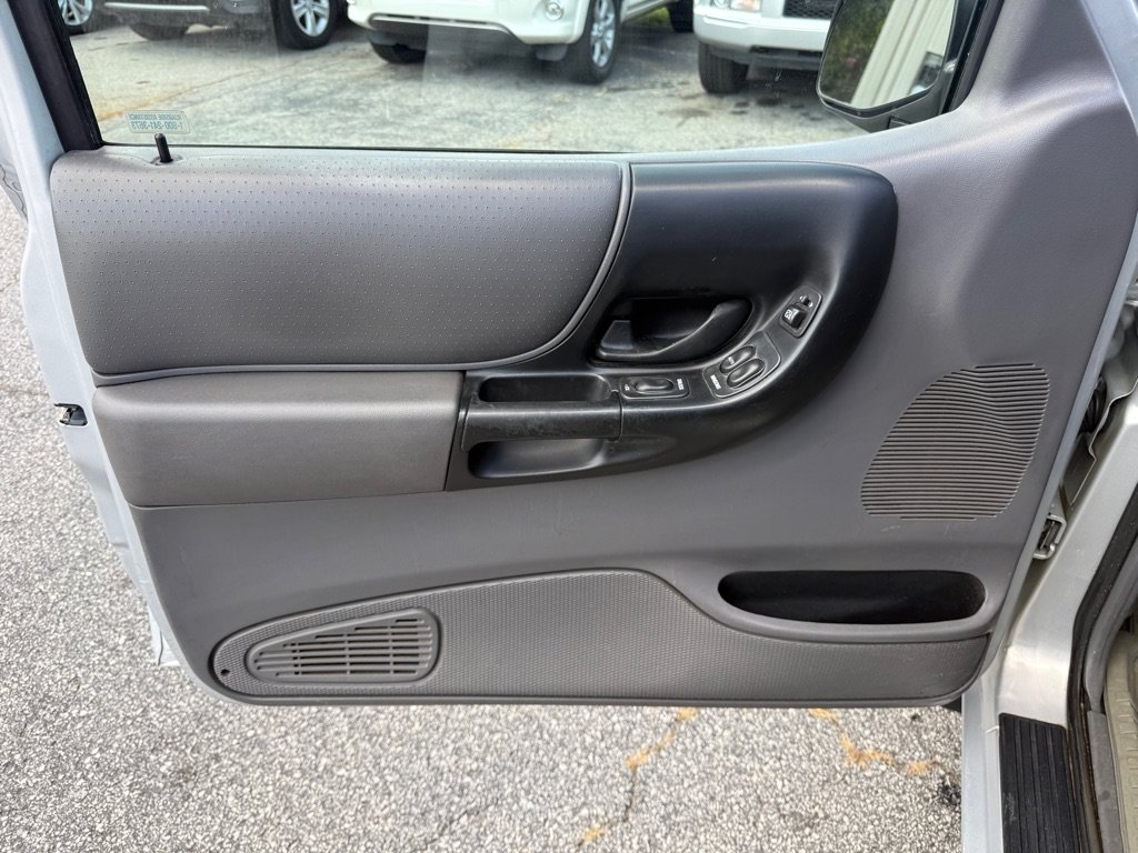Used 2001 Ford Ranger XLT RWD image 11