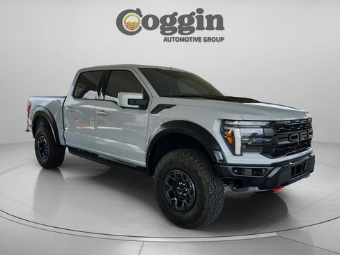 Used 2025 Ford F150 Raptor w/ Equipment Group 803A Raptor R AWD/4WD image 7