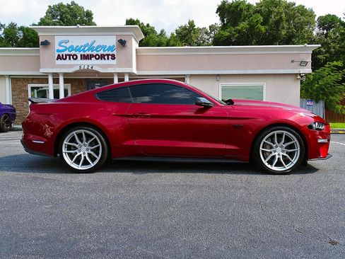 Used 2019 Ford Mustang GT Premium w/ Equipment Group 401A RWD image 12