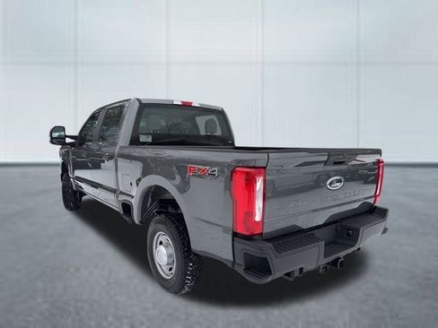 New 2026 Ford F250 XL AWD/4WD image 9