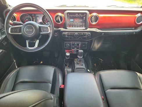 Used 2020 Jeep Wrangler Unlimited Rubicon AWD/4WD image 2