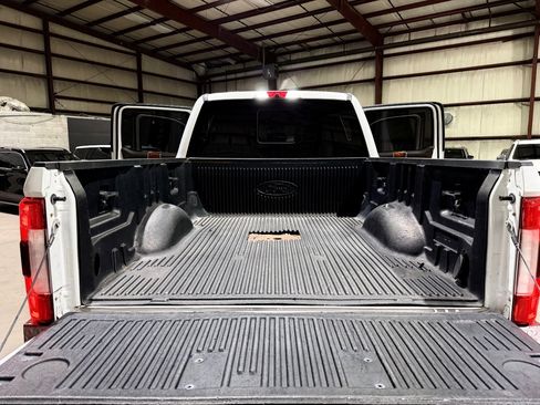 Used 2018 Ford F250 King Ranch w/ King Ranch Ultimate Package image 19