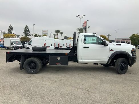 New 2026 RAM 5500 Tradesman AWD/4WD image 9