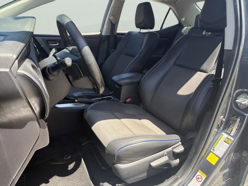 Used 2019 Toyota Corolla SE FWD image 21