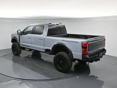 New 2026 Ford F250 Lariat w/ Black Appearance Package AWD/4WD image 46