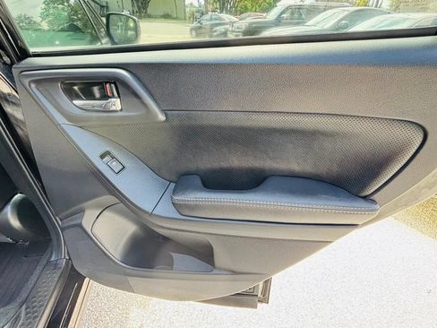 Used 2018 Subaru Forester 2.5i Premium w/ Popular Package #2A AWD/4WD image 13