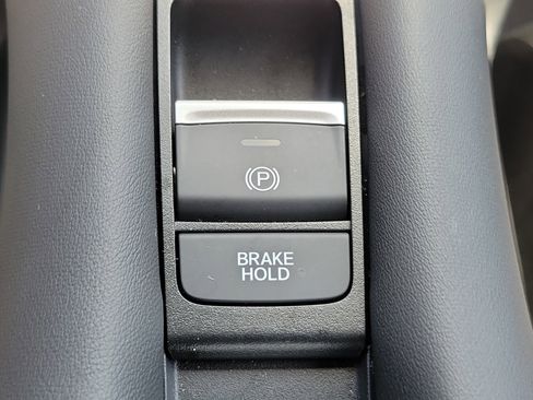 Certified 2024 Honda HR-V Sport image 28
