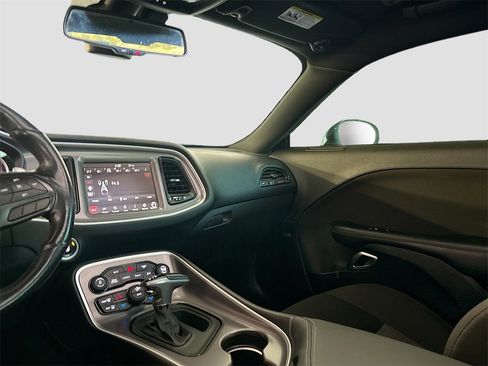 Used 2020 Dodge Challenger R/T Scat Pack image 24