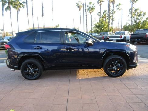 Used 2020 Toyota RAV4 XSE w/ XSE Grade Weather Package image 5