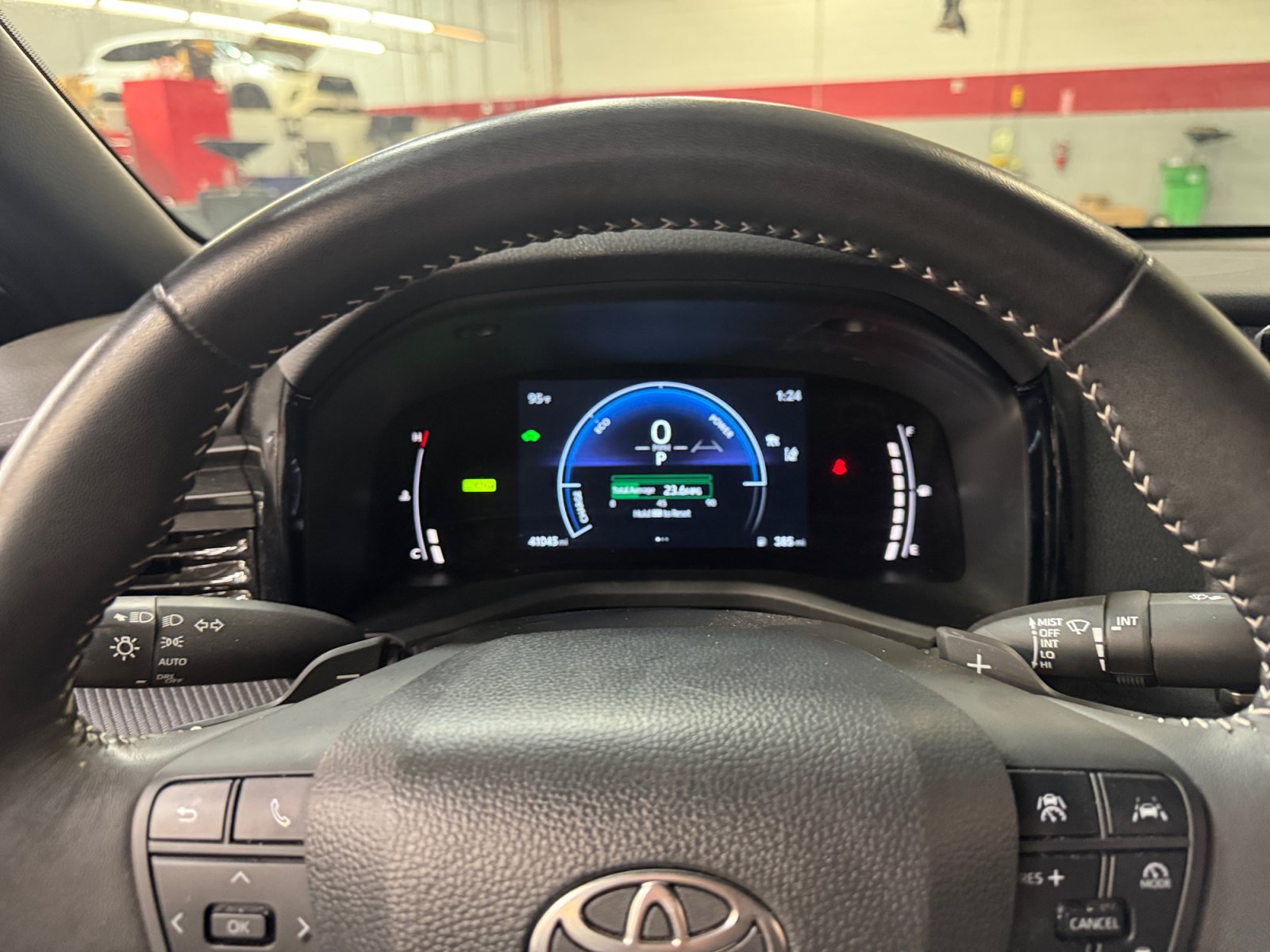 Certified 2026 Toyota Camry Hybrid w/ Convenience Package FWD image 10